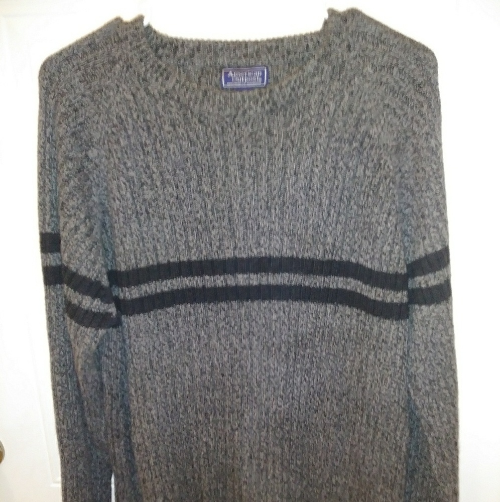 🔸2/$5🔸MENS AMERICAN OUTPOST SWEATER